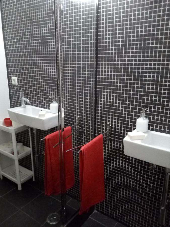 Stunning Apartment Near Chiado 리스본 외부 사진
